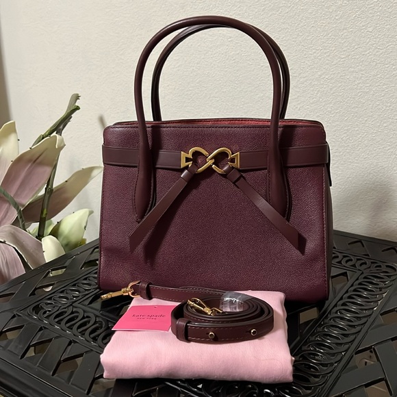 kate spade Handbags - NEW Kate Spade Toujours Medium Satchel Crossbody Bag